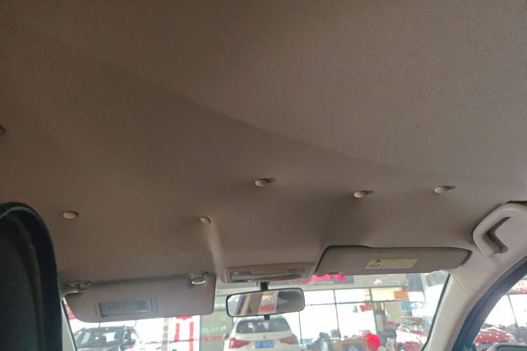 Used Dongfeng Aeolus AX3 2016 1.5L Automatic Shangkue Model Headliner