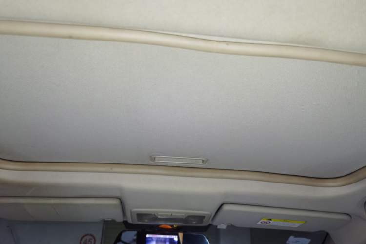 Used Dongfeng Aeolus AX3 2016 1.5L Manual ZhiKu Model Headliner