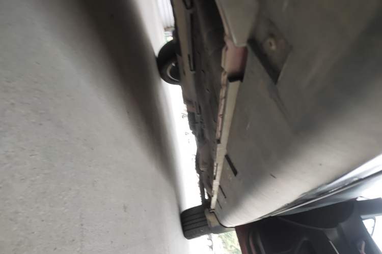 Used Dongfeng Aeolus AX3 2016 1.5L Automatic Shangkue Model Right Side Sill