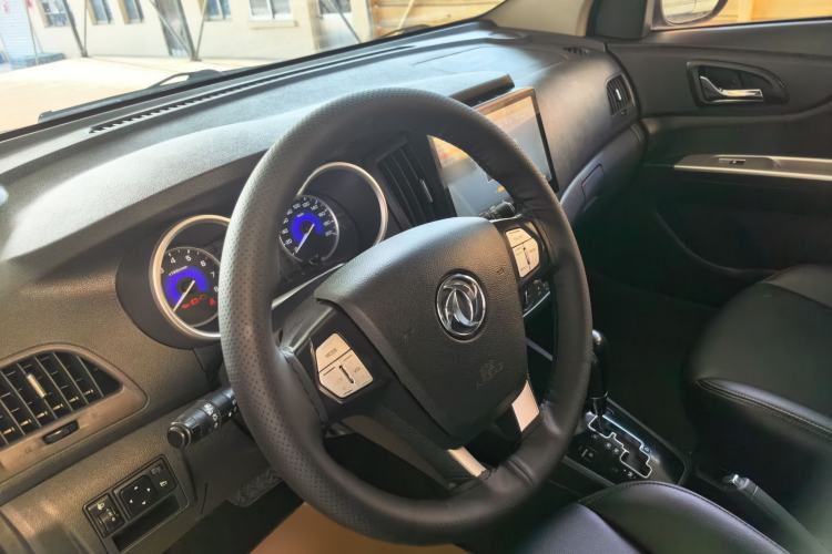 Used Dongfeng Aeolus AX3 2016 1.5L Automatic Shangkue Model Steering Wheel