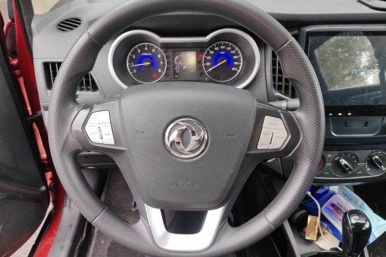 Used Dongfeng Aeolus AX3 2016 1.5L Automatic Shangkue Model Steering Wheel