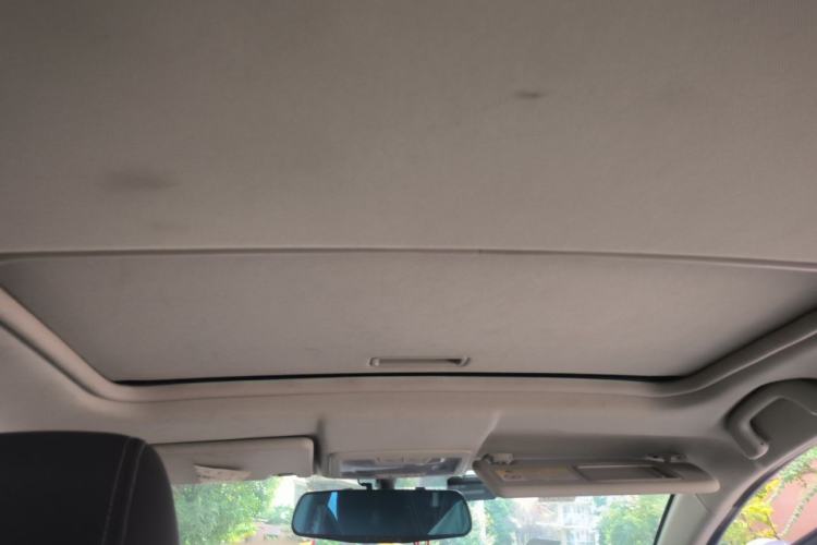 Used Dongfeng Aeolus AX3 2016 1.4T Manual ZhiKu Model Headliner