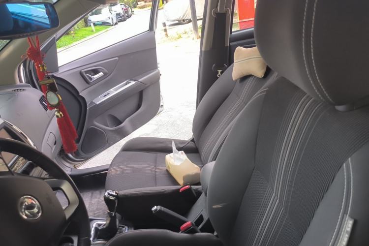 Used Dongfeng Aeolus AX3 2016 1.4T Manual ZhiKu Model Left Front Seat