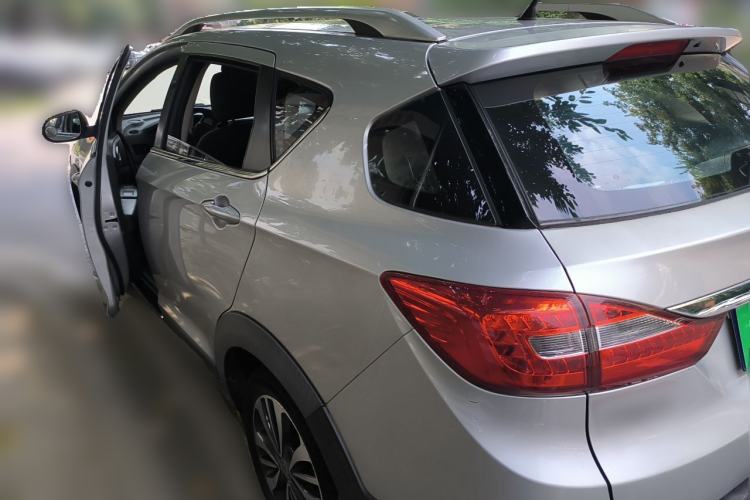 Used Dongfeng Aeolus AX3 2016 1.4T Manual ZhiKu Model Rear Left 45 Deg