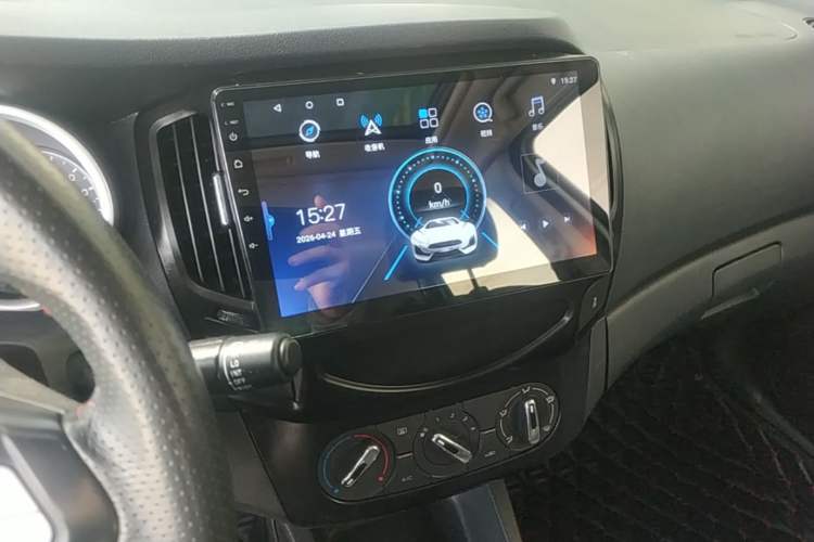Used Dongfeng Aeolus AX3 2016 1.5L Automatic Zunku Model Audio And AC Panel