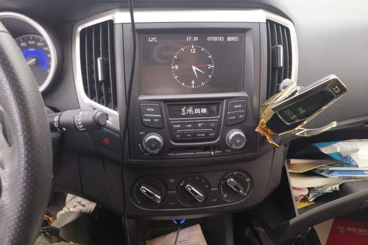 Used Dongfeng Aeolus AX3 2016 1.5L Manual ZhiKu Model Audio And AC Panel