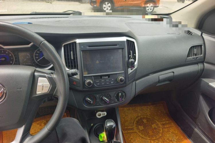 Used Dongfeng Aeolus AX3 2016 1.5L Automatic Shangkue Model Audio And AC Panel