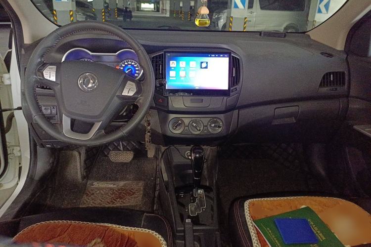 Used Dongfeng Aeolus AX3 2016 1.5L Automatic ZhiKu Model Center Console