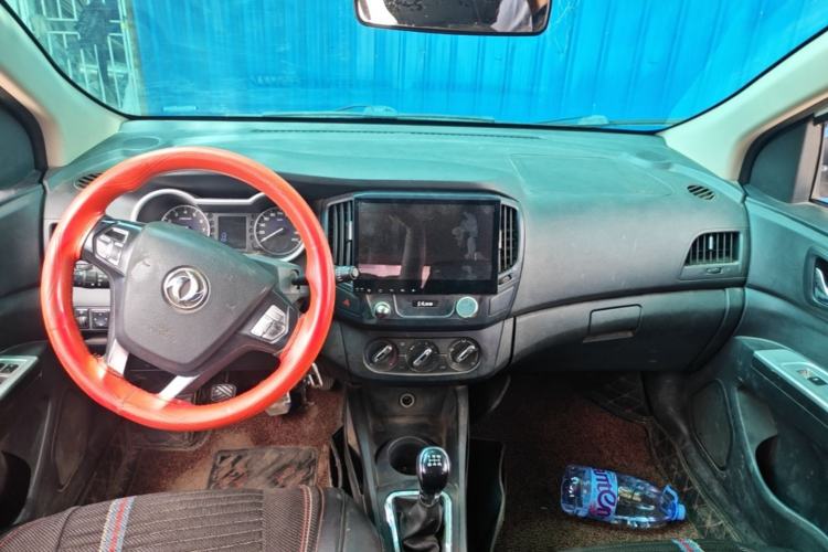 Used Dongfeng Aeolus AX3 2016 1.5L Manual Shangkue Model Center Console