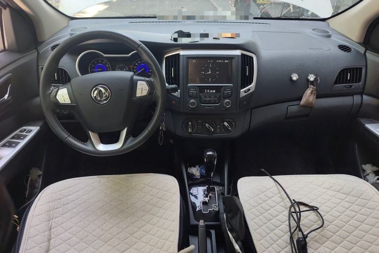 Used Dongfeng Aeolus AX3 2016 1.5L Automatic ZhiKu Model Center Console