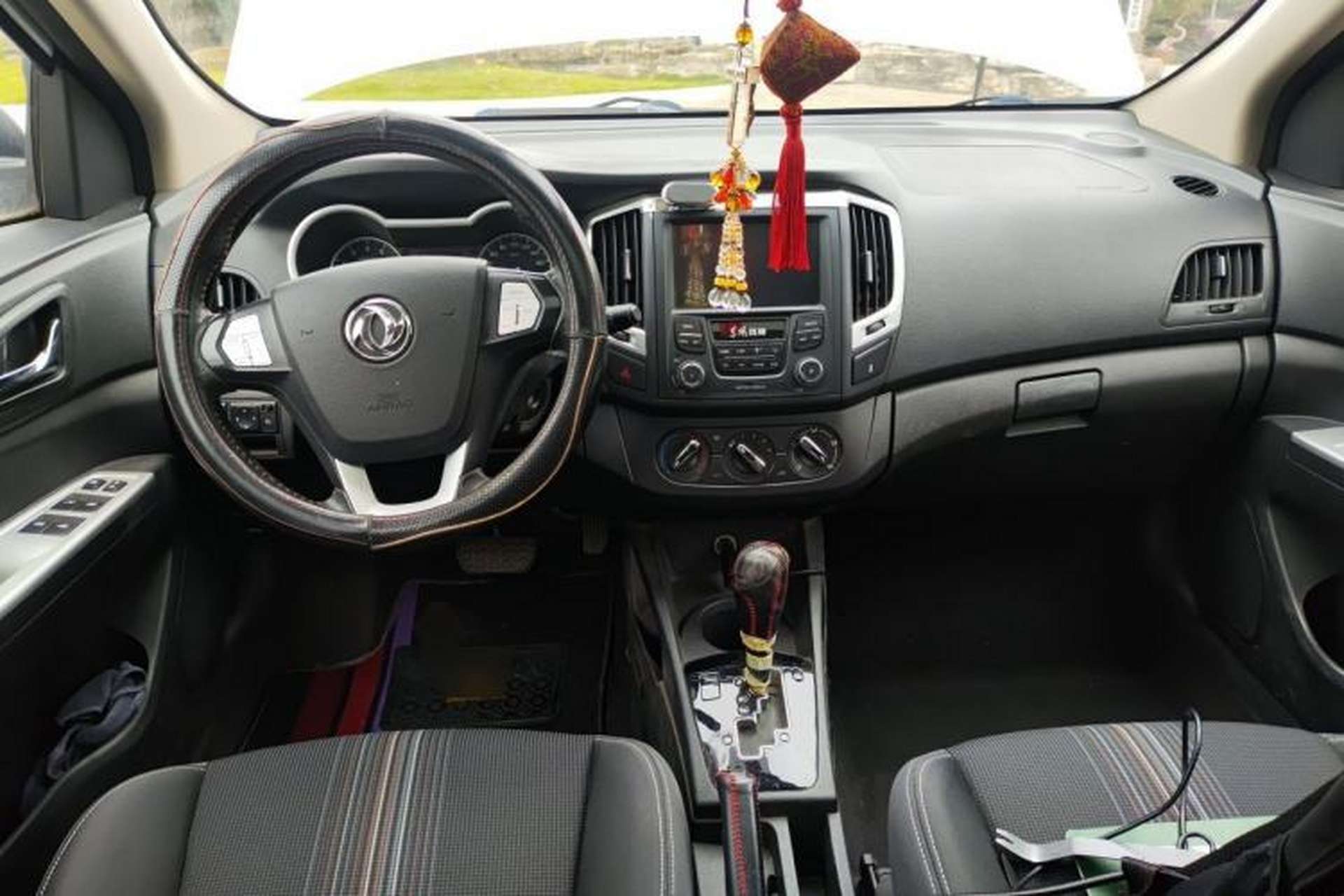 Used Dongfeng Aeolus AX3 2016 1.5L Automatic Zunku Model Center Console