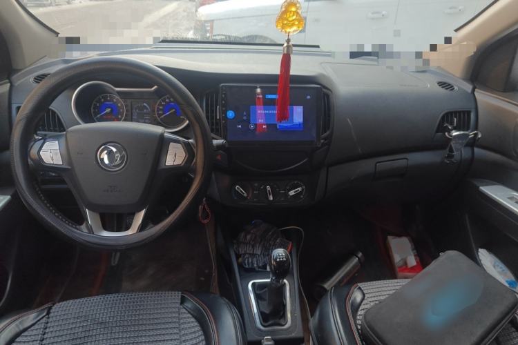 Used Dongfeng Aeolus AX3 2016 1.5L Manual ZhiKu Model Center Console