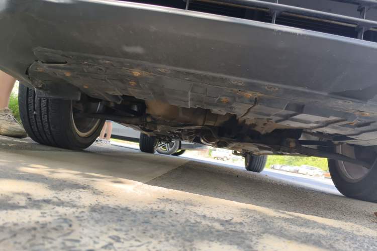 Used Dongfeng Aeolus AX3 2016 1.5L Manual ZhiKu Model Chassis Front