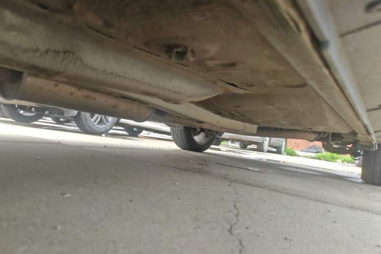 Used Dongfeng Aeolus AX3 2016 1.5L Manual Shangkue Model Chassis Front Left