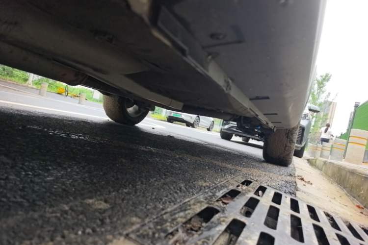 Used Dongfeng Aeolus AX3 2016 1.5L Automatic Shangkue Model Chassis Front Left