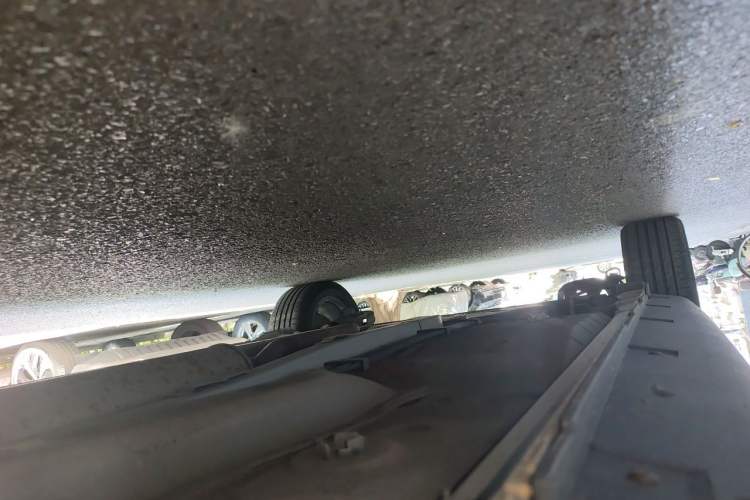 Used Dongfeng Aeolus AX3 2016 1.5L Automatic ZhiKu Model Chassis Front Right