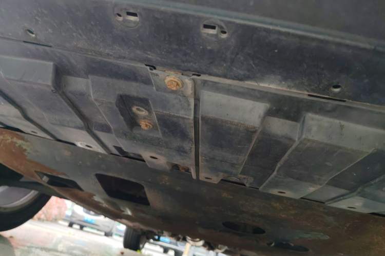 Used Dongfeng Aeolus AX3 2016 1.5L Manual Shangkue Model Chassis Front