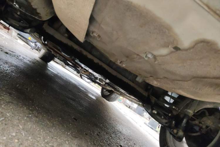 Used Dongfeng Aeolus AX3 2016 1.5L Manual Shangkue Model Chassis Rear