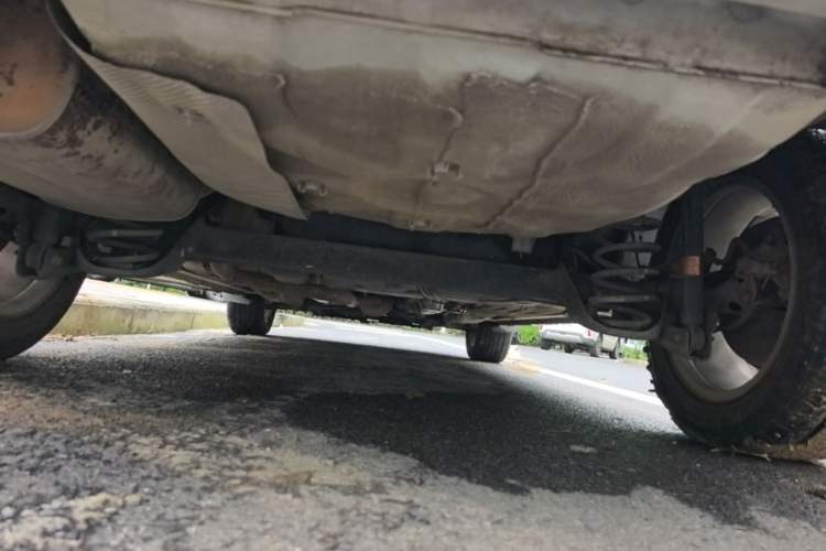 Used Dongfeng Aeolus AX3 2016 1.5L Automatic Shangkue Model Chassis Rear