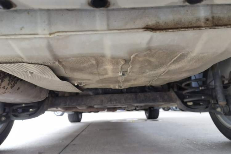Used Dongfeng Aeolus AX3 2016 1.5L Manual Shangkue Model Chassis Rear