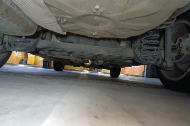 Used Dongfeng Aeolus AX3 2016 1.5L Automatic Shangkue Model Chassis Rear
