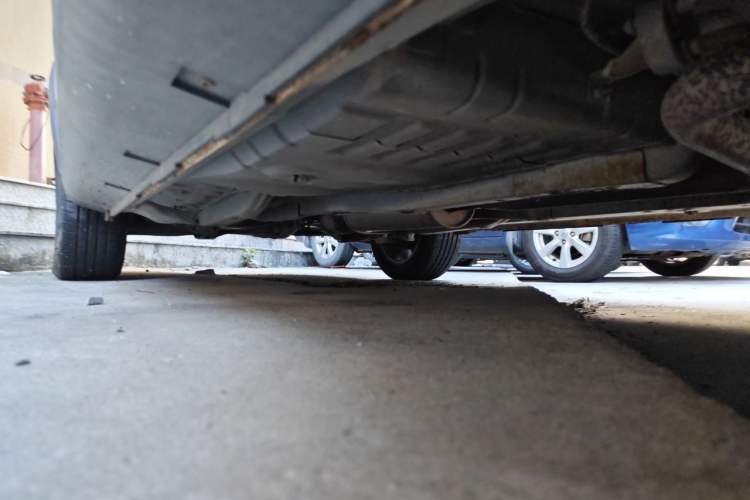 Used Dongfeng Aeolus AX3 2016 1.5L Manual Shangkue Model Chassis Rear Left