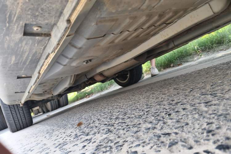 Used Dongfeng Aeolus AX3 2016 1.5L Manual ZhiKu Model Chassis Rear Left