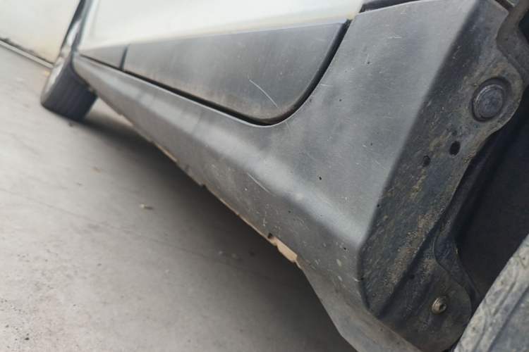 Used Dongfeng Aeolus AX3 2016 1.5L Manual Shangkue Model Chassis Rear Left