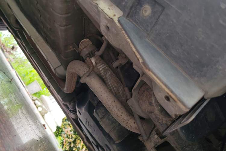 Used Dongfeng Aeolus AX3 2016 1.5L Manual Shangkue Model Chassis Rear Left