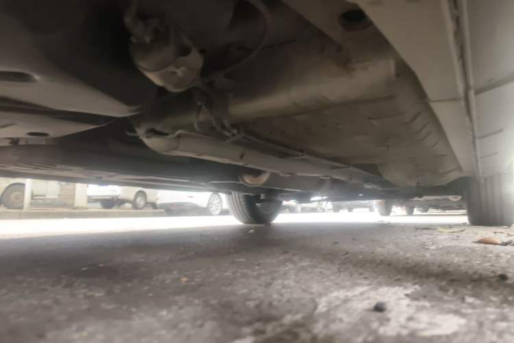 Used Dongfeng Aeolus AX3 2016 1.5L Manual ZhiKu Model Chassis Rear Right