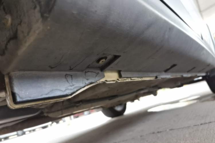 Used Dongfeng Aeolus AX3 2016 1.5L Manual Shangkue Model Chassis Rear Right