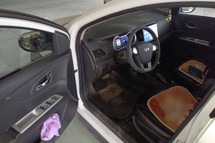 Used Dongfeng Aeolus AX3 2016 1.5L Automatic ZhiKu Model Driver Seat