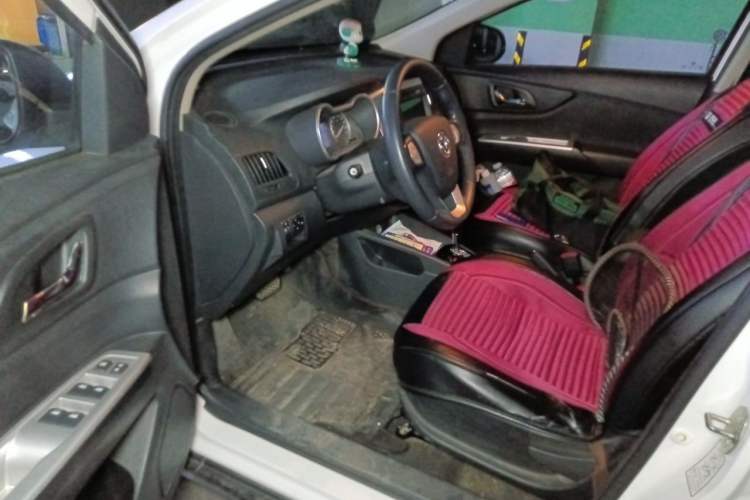 Used Dongfeng Aeolus AX3 2016 1.5L Automatic Shangkue Model Driver Seat