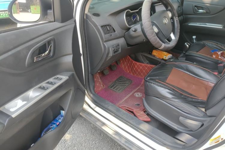 Used Dongfeng Aeolus AX3 2016 1.5L Manual Shangkue Model Driver Seat