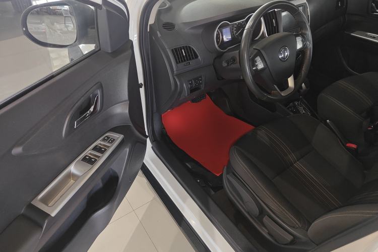 Used Dongfeng Aeolus AX3 2016 1.5L Automatic Zunku Model Driver Seat