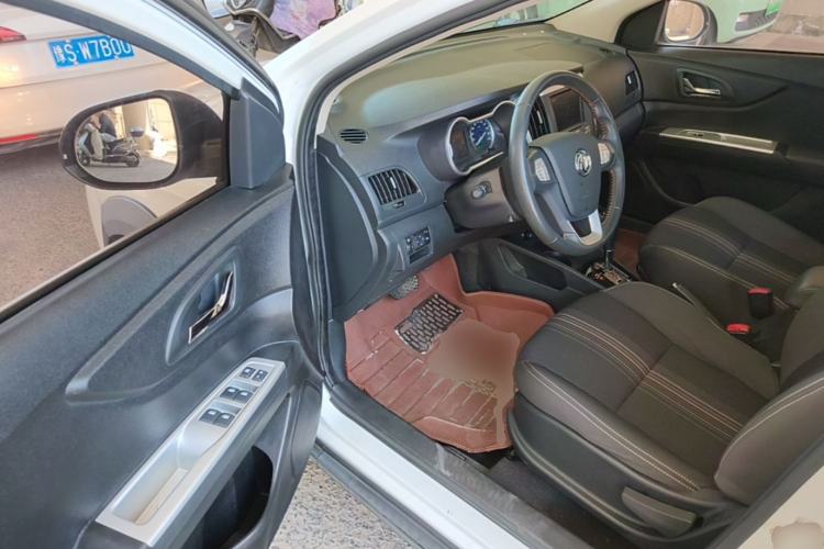 Used Dongfeng Aeolus AX3 2016 1.5L Automatic ZhiKu Model Driver Seat