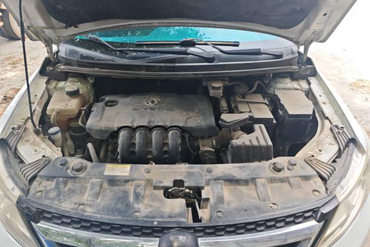 Used Dongfeng Aeolus AX3 2016 1.5L Manual Shangkue Model Engine Bay