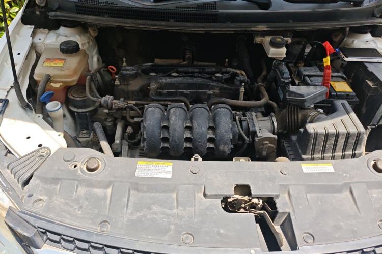 Used Dongfeng Aeolus AX3 2016 1.5L Automatic ZhiKu Model Engine Bay