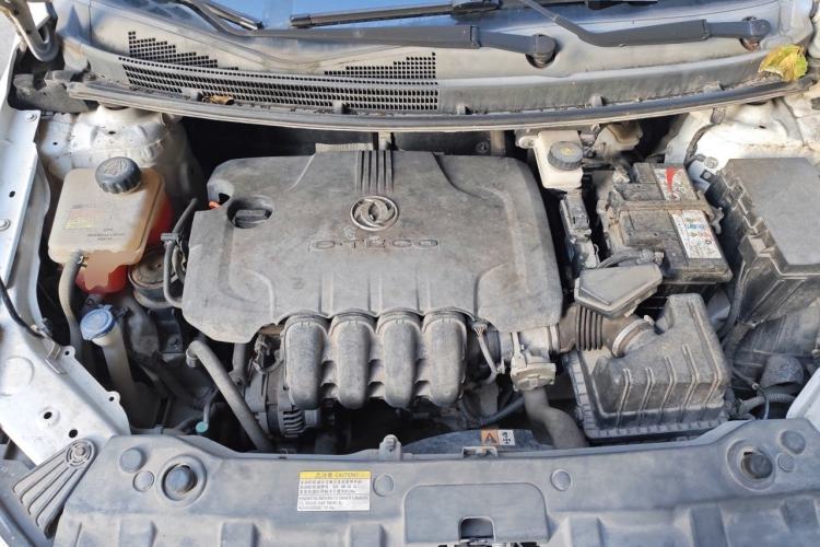 Used Dongfeng Aeolus AX3 2016 1.5L Manual Shangkue Model Engine Bay