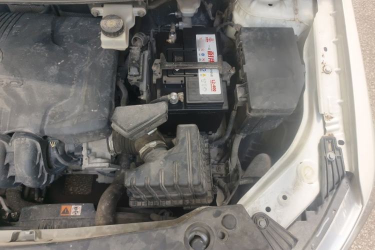Used Dongfeng Aeolus AX3 2016 1.5L Manual ZhiKu Model Engine Bay Left