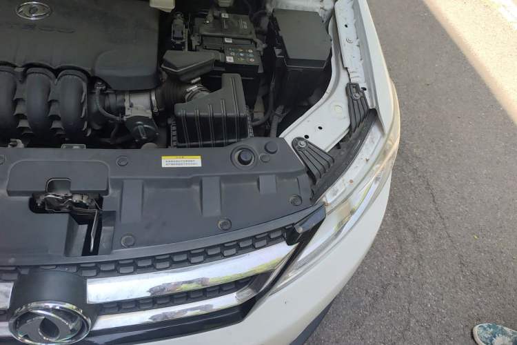 Used Dongfeng Aeolus AX3 2016 1.5L Automatic ZhiKu Model Engine Bay Left