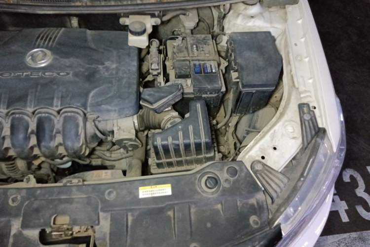 Used Dongfeng Aeolus AX3 2016 1.5L Automatic Shangkue Model Engine Bay Left