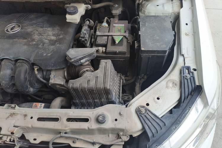 Used Dongfeng Aeolus AX3 2016 1.5L Manual Shangkue Model Engine Bay Left