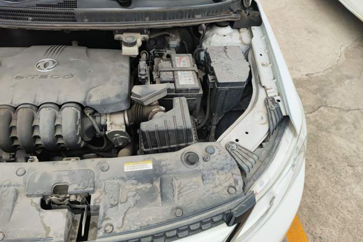 Used Dongfeng Aeolus AX3 2016 1.5L Automatic Zunku Model Engine Bay Left