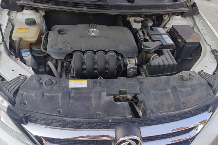 Used Dongfeng Aeolus AX3 2016 1.5L Manual ZhiKu Model Engine Bay