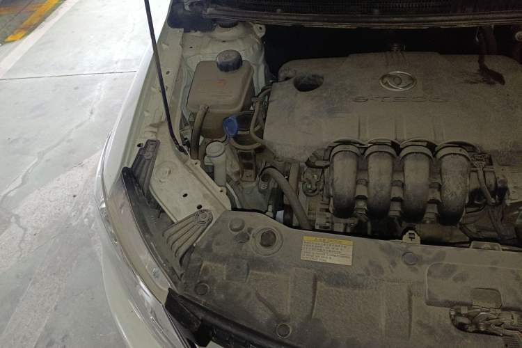 Used Dongfeng Aeolus AX3 2016 1.5L Automatic ZhiKu Model Engine Bay Right