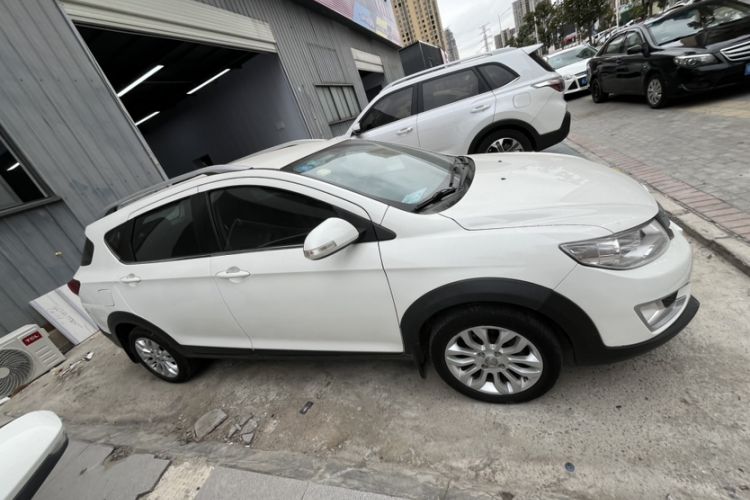 Used Dongfeng Aeolus AX3 2016 1.5L Automatic Shangkue Model Exterior 2