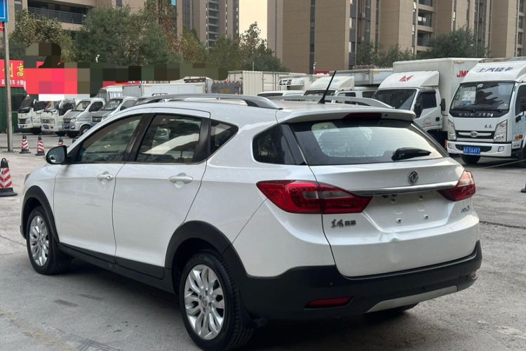 Used Dongfeng Aeolus AX3 2016 1.5L Manual ZhiKu Model Exterior 3