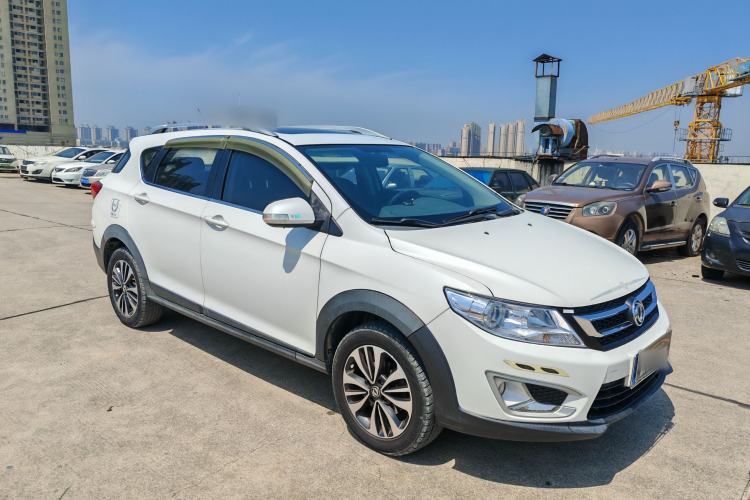 Used Dongfeng Aeolus AX3 2016 1.5L Automatic Zunku Model Exterior 4