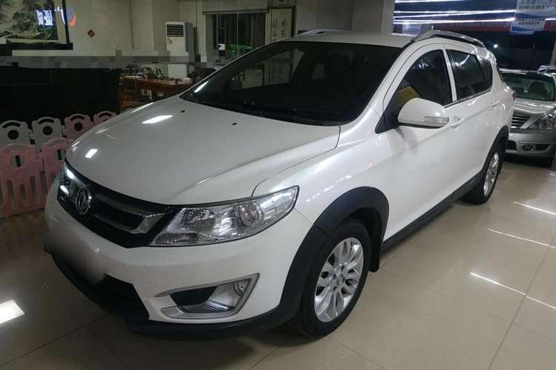 Used Dongfeng Aeolus AX3 2016 1.5L Automatic Shangkue Model Front Left 45 Deg